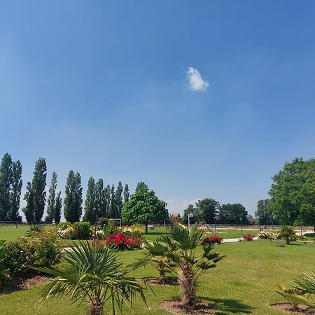 Domaine De Soignolles Hotel Exterior photo